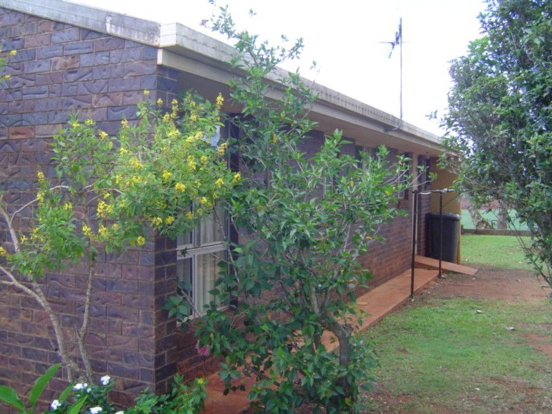 1/2 Churchill Street, Childers QLD 4660