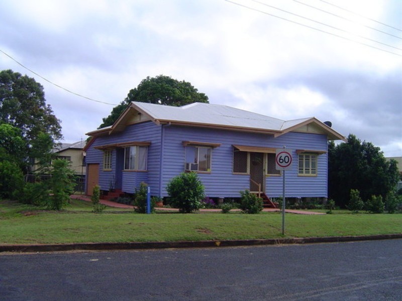 1 Thompson Road, Childers QLD 4660