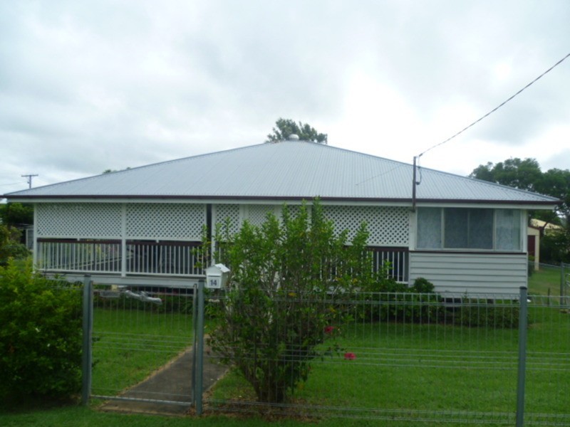 14 Gloucester Street, Biggenden QLD 4621