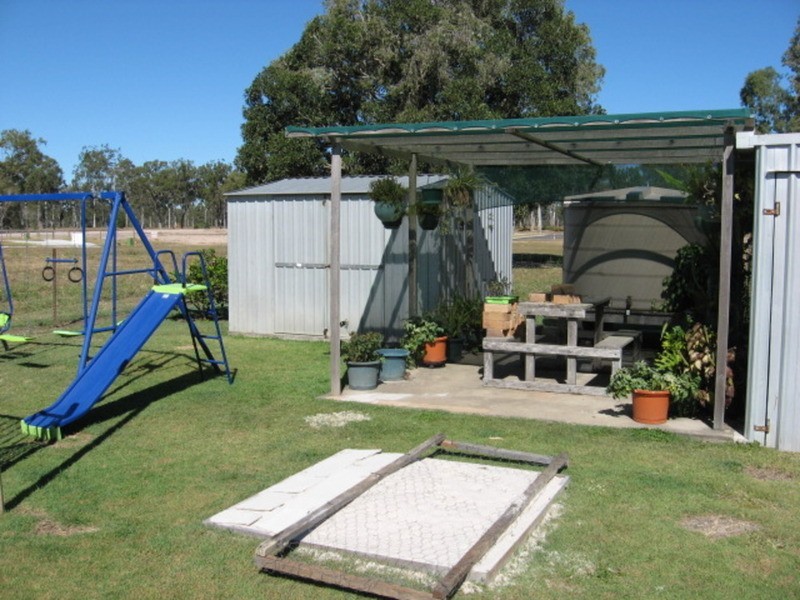 25 Travis Street, Buxton QLD 4660