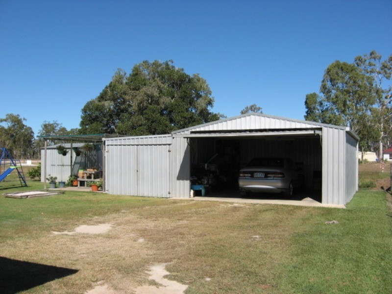 25 Travis Street, Buxton QLD 4660