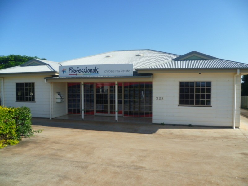 228 Churchill Street, Childers QLD 4660