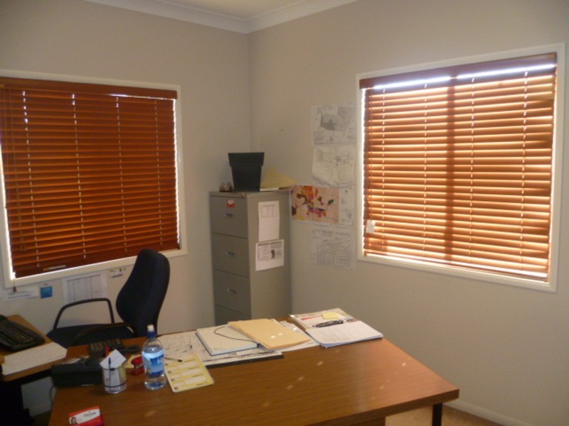 228 Churchill Street, Childers QLD 4660