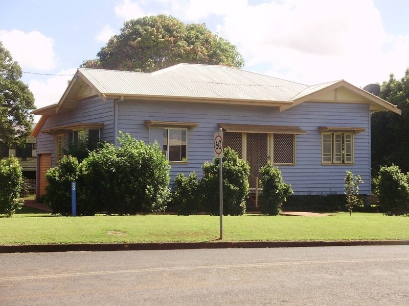 1 Thompson Road, Childers QLD 4660