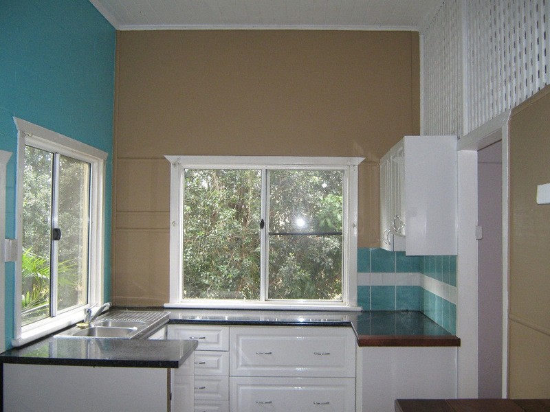 1 Thompson Road, Childers QLD 4660