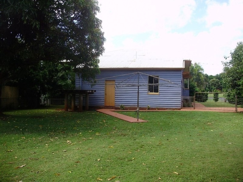 1 Thompson Road, Childers QLD 4660