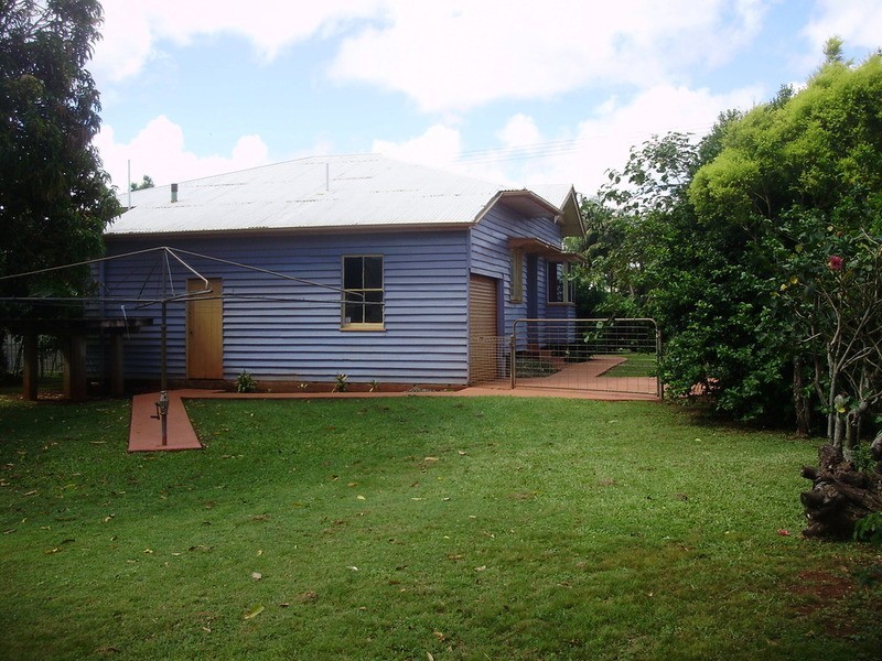 1 Thompson Road, Childers QLD 4660