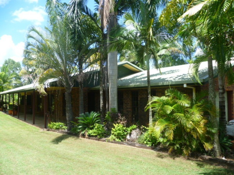 134 Thompson Road, Childers QLD 4660