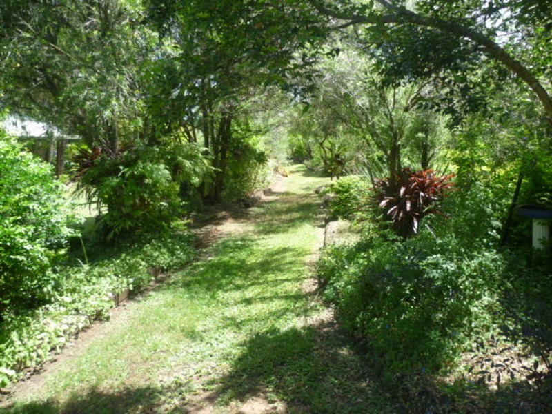 134 Thompson Road, Childers QLD 4660