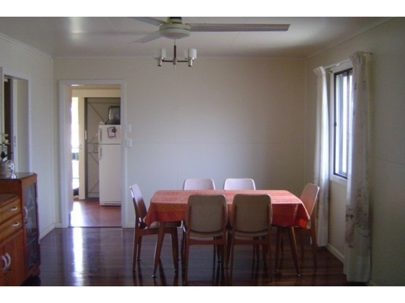 19 North Street, Childers QLD 4660