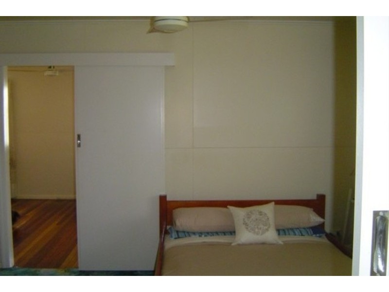 19 North Street, Childers QLD 4660