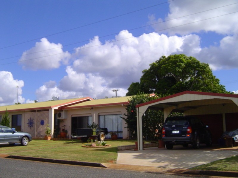 3 Thompson Road, Childers QLD 4660