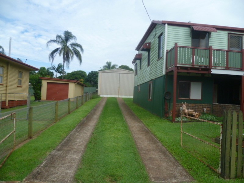 30 North Street, Childers QLD 4660