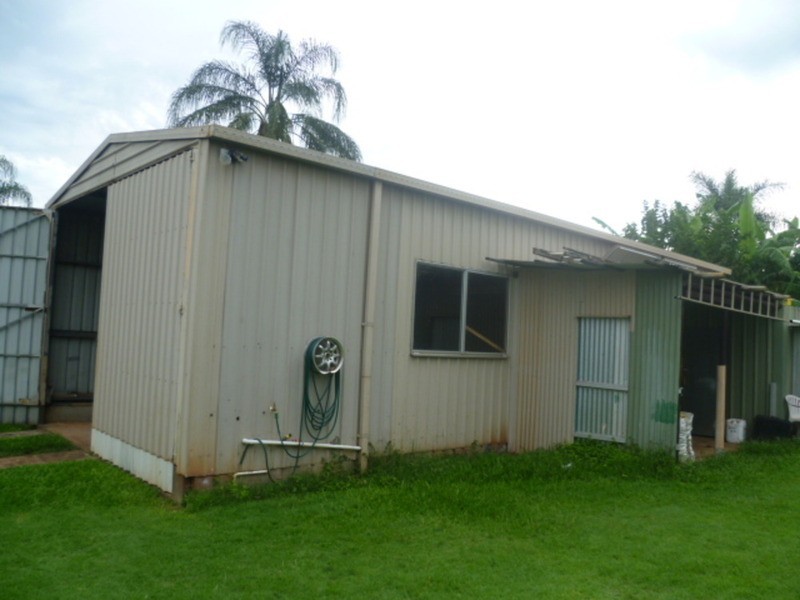 30 North Street, Childers QLD 4660