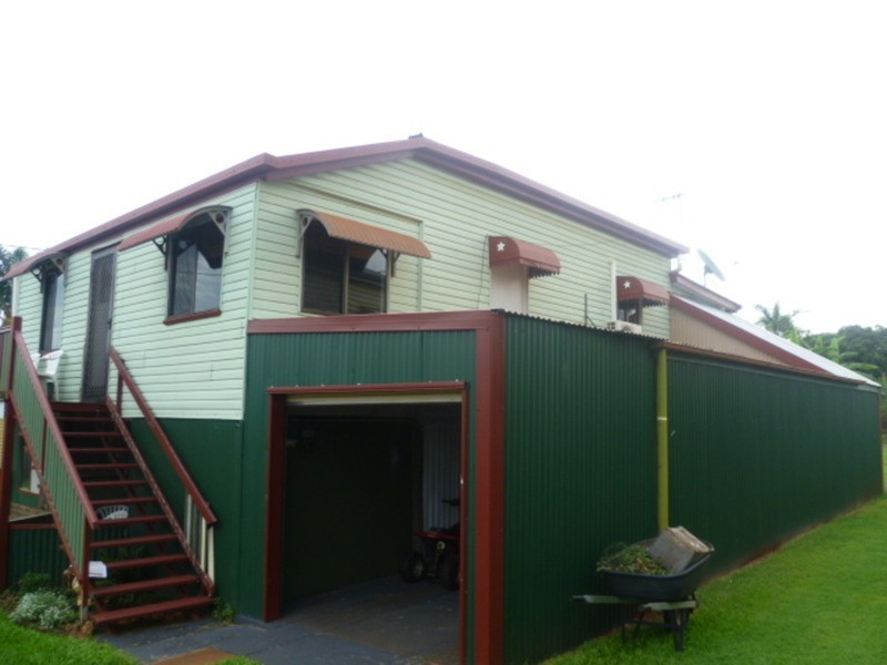 30 North Street, Childers QLD 4660