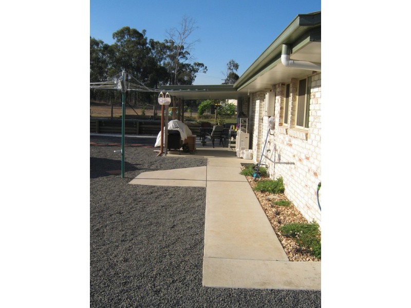 4 Wallace Street, Apple Tree Creek QLD 4660