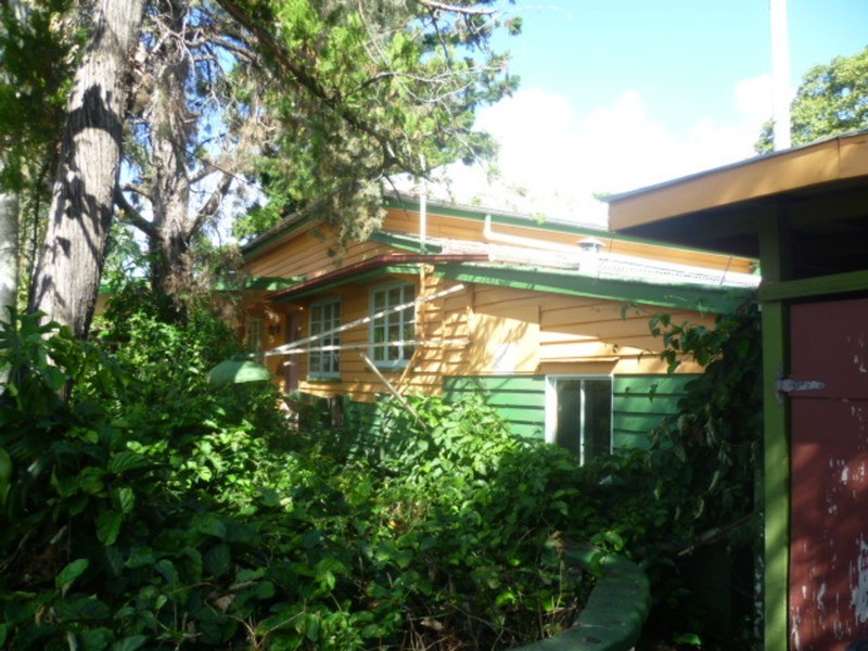 2 McIlwraith Street, Childers QLD 4660