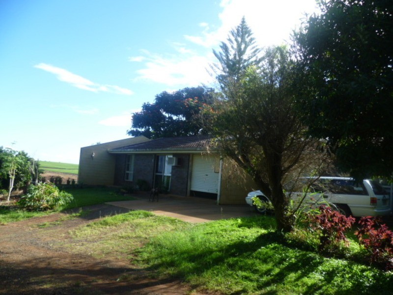 1/2 Churchill Street, Childers QLD 4660