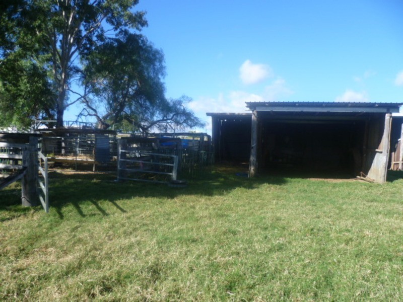 42 Bluffview Road, Biggenden QLD 4621