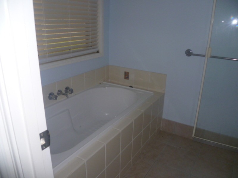 33 Hetheringtons Road, Childers QLD 4660