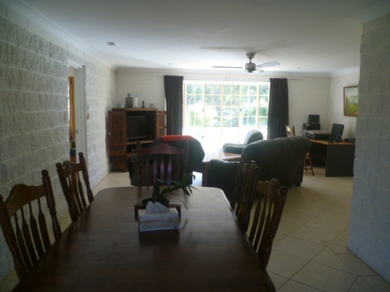 90 Adies Road, Isis Central QLD 4660