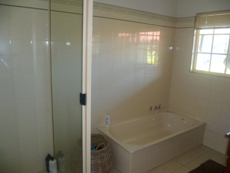 90 Adies Road, Isis Central QLD 4660