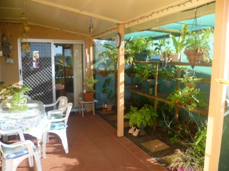 11 Churchill Street, Childers QLD 4660