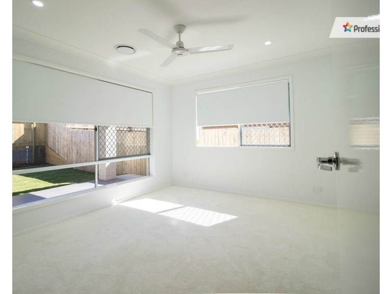 16 Bonello Circuit, Jimboomba QLD 4280