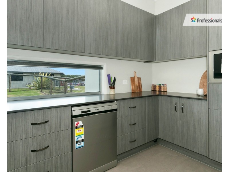 207 Bottlebrush Drive, Jimboomba QLD 4280