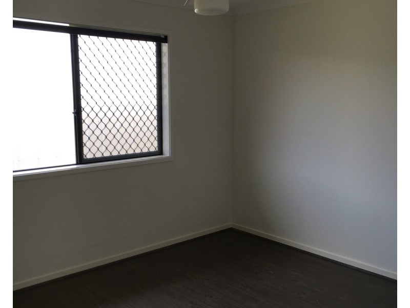 15 Leonie Court, Logan Village QLD 4207