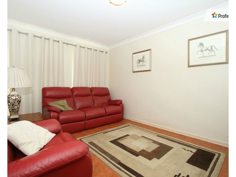 73-79 Canterbury Drive, Mundoolun QLD 4285