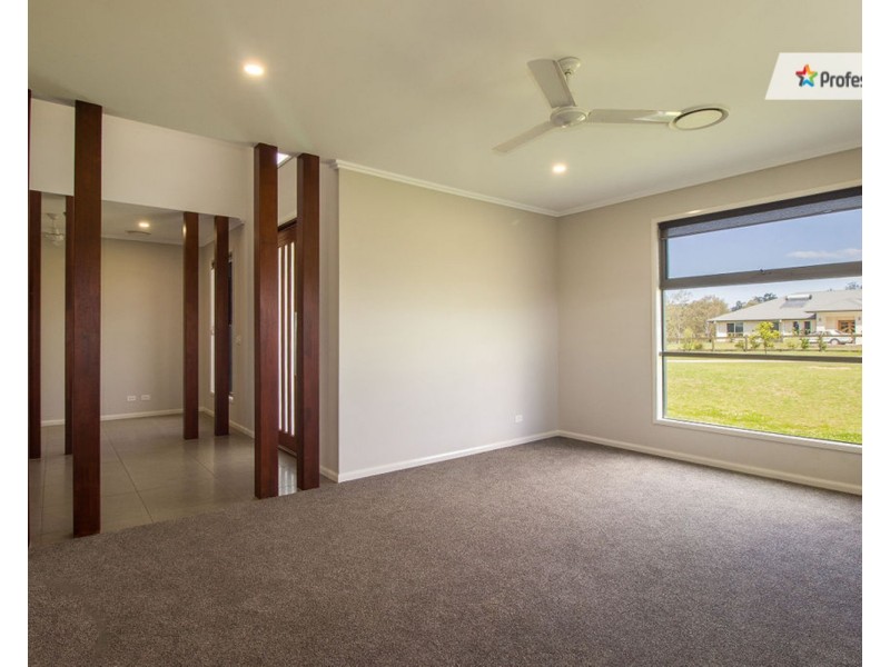 207-211 Bottlebrush Drive, Jimboomba QLD 4280