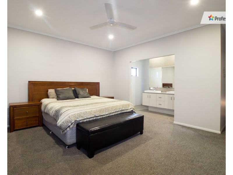 207-211 Bottlebrush Drive, Jimboomba QLD 4280