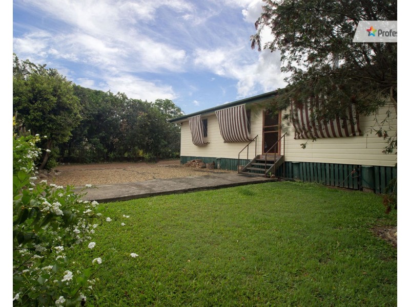 35 Pitt Street, Beaudesert QLD 4285