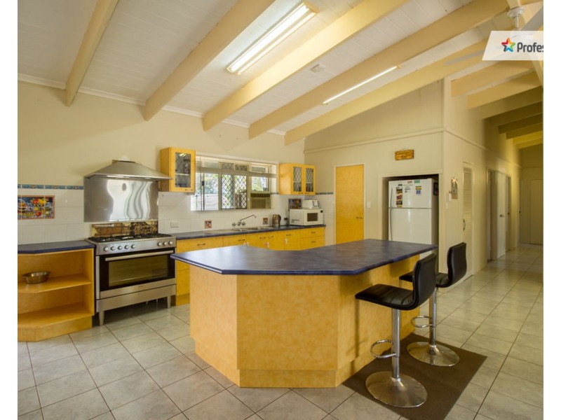 18-30  Sharon Drive, North Maclean QLD 4280