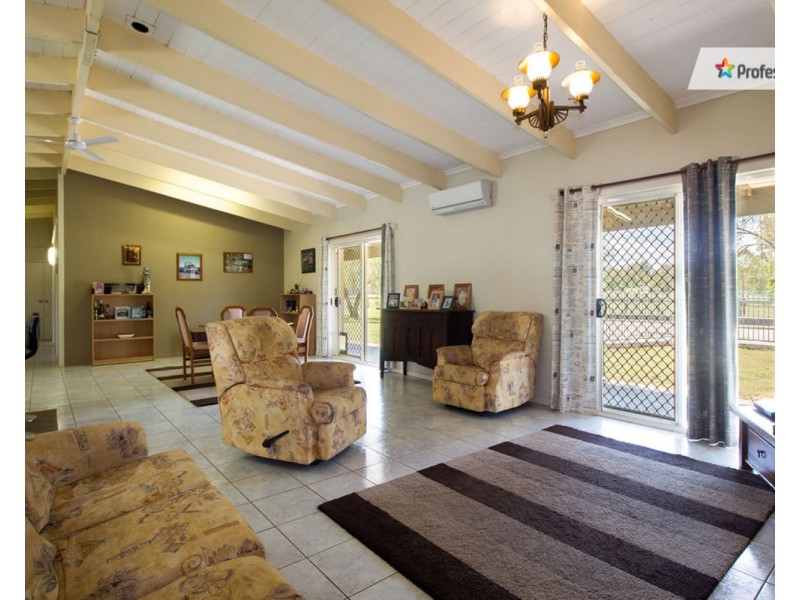 18-30  Sharon Drive, North Maclean QLD 4280