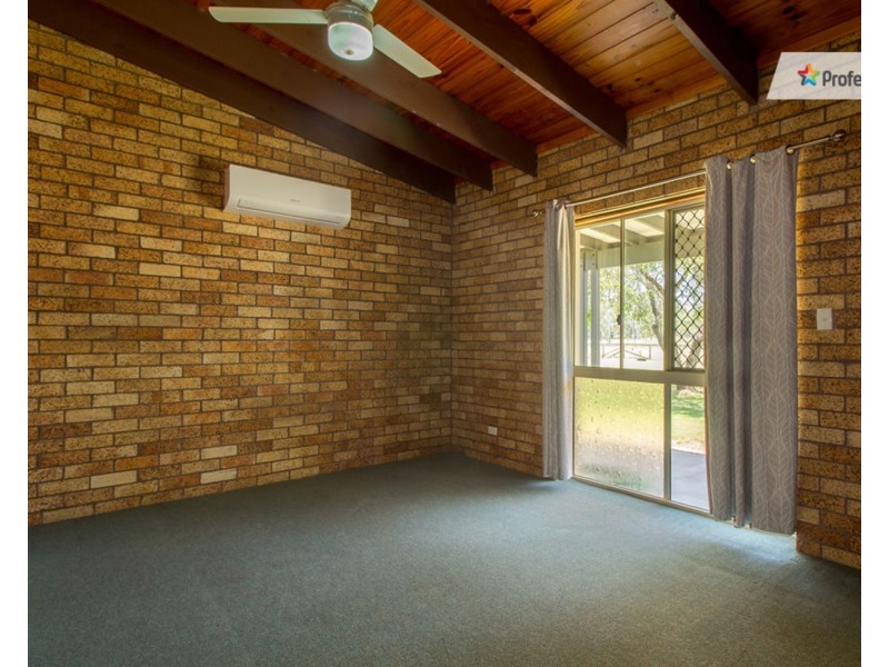 18-30  Sharon Drive, North Maclean QLD 4280