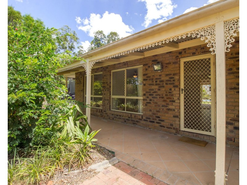 121 Bluff Road, Cedar Vale QLD 4285
