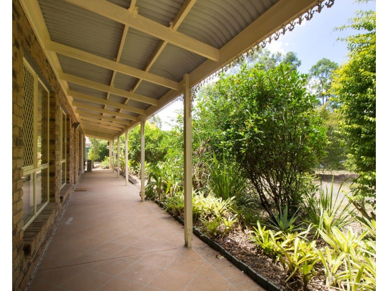 121 Bluff Road, Cedar Vale QLD 4285