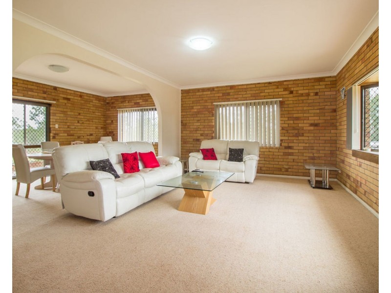 215-225 Scotts Lane, North Maclean QLD 4280