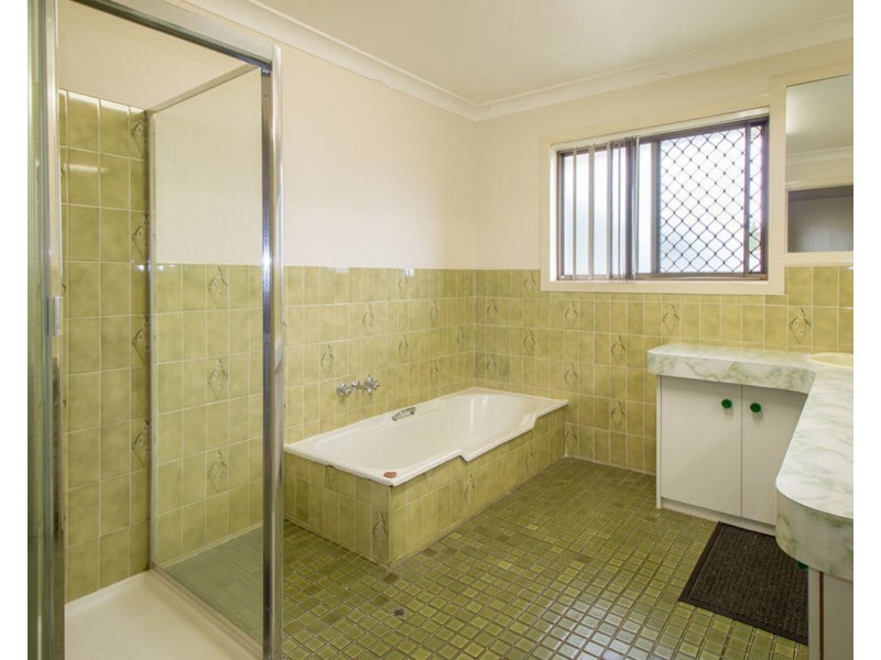 215-225 Scotts Lane, North Maclean QLD 4280