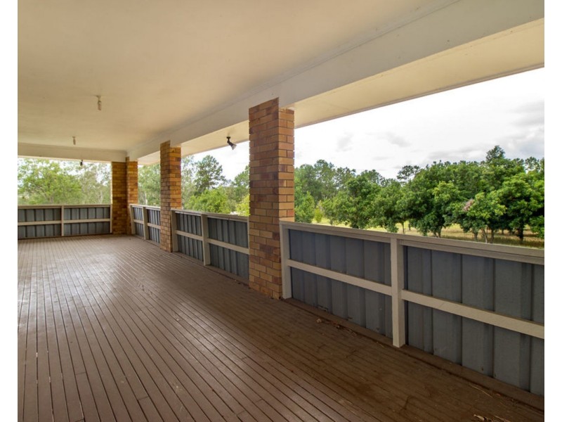 215-225 Scotts Lane, North Maclean QLD 4280