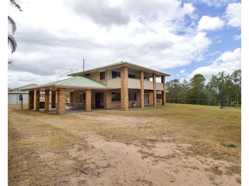 215-225 Scotts Lane, North Maclean QLD 4280