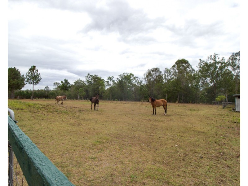 215-225 Scotts Lane, North Maclean QLD 4280
