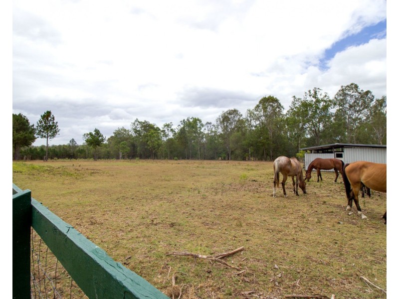 215-225 Scotts Lane, North Maclean QLD 4280