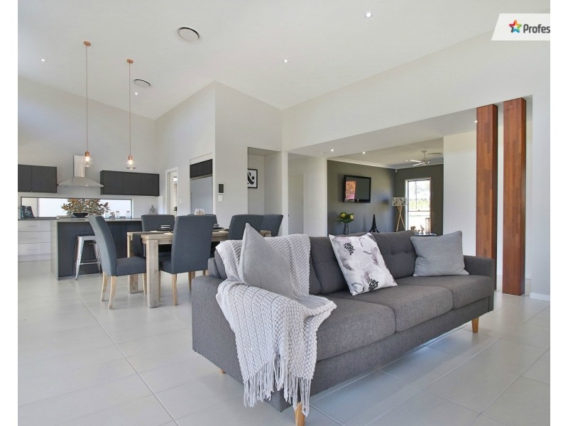 452-456 Peppertree Drive, Jimboomba QLD 4280