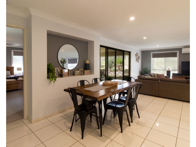 13 Christopher Place, Jimboomba QLD 4280