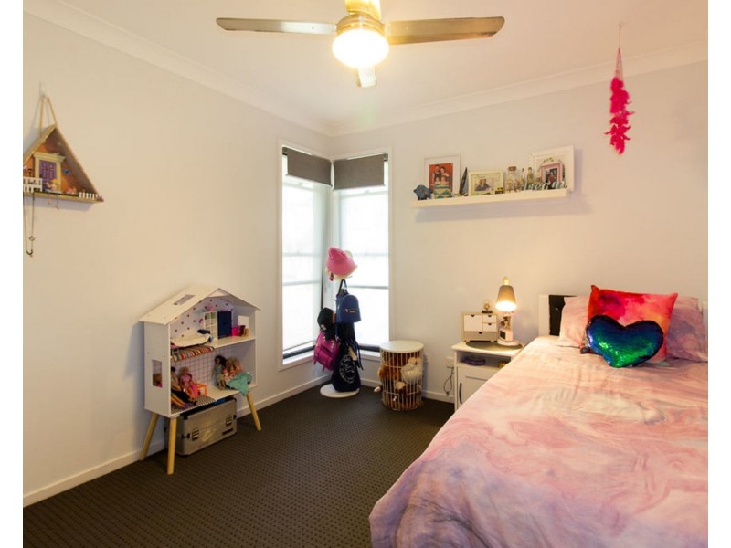 13 Christopher Place, Jimboomba QLD 4280