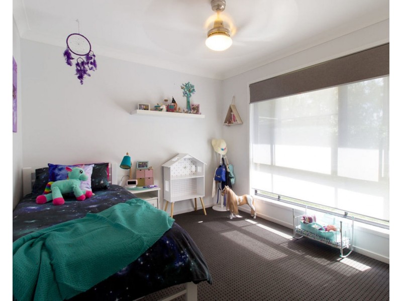 13 Christopher Place, Jimboomba QLD 4280