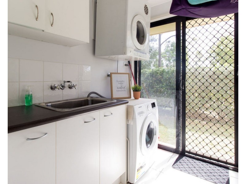 13 Christopher Place, Jimboomba QLD 4280